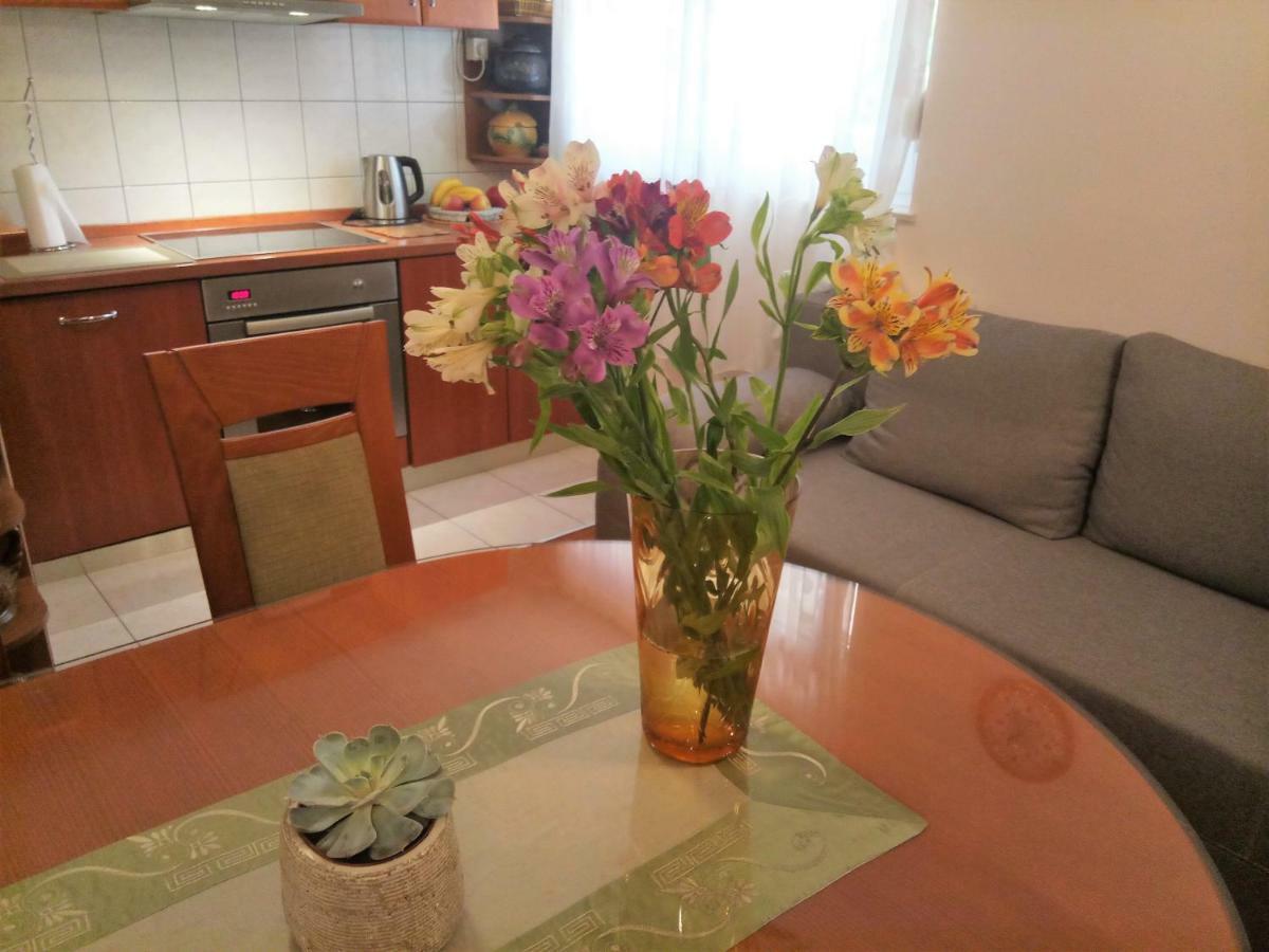 Apartma Tiha